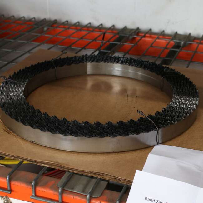 Durable woodworking bandsaw blades from Industrial Bandsaw Services in Mississauga, Ontario